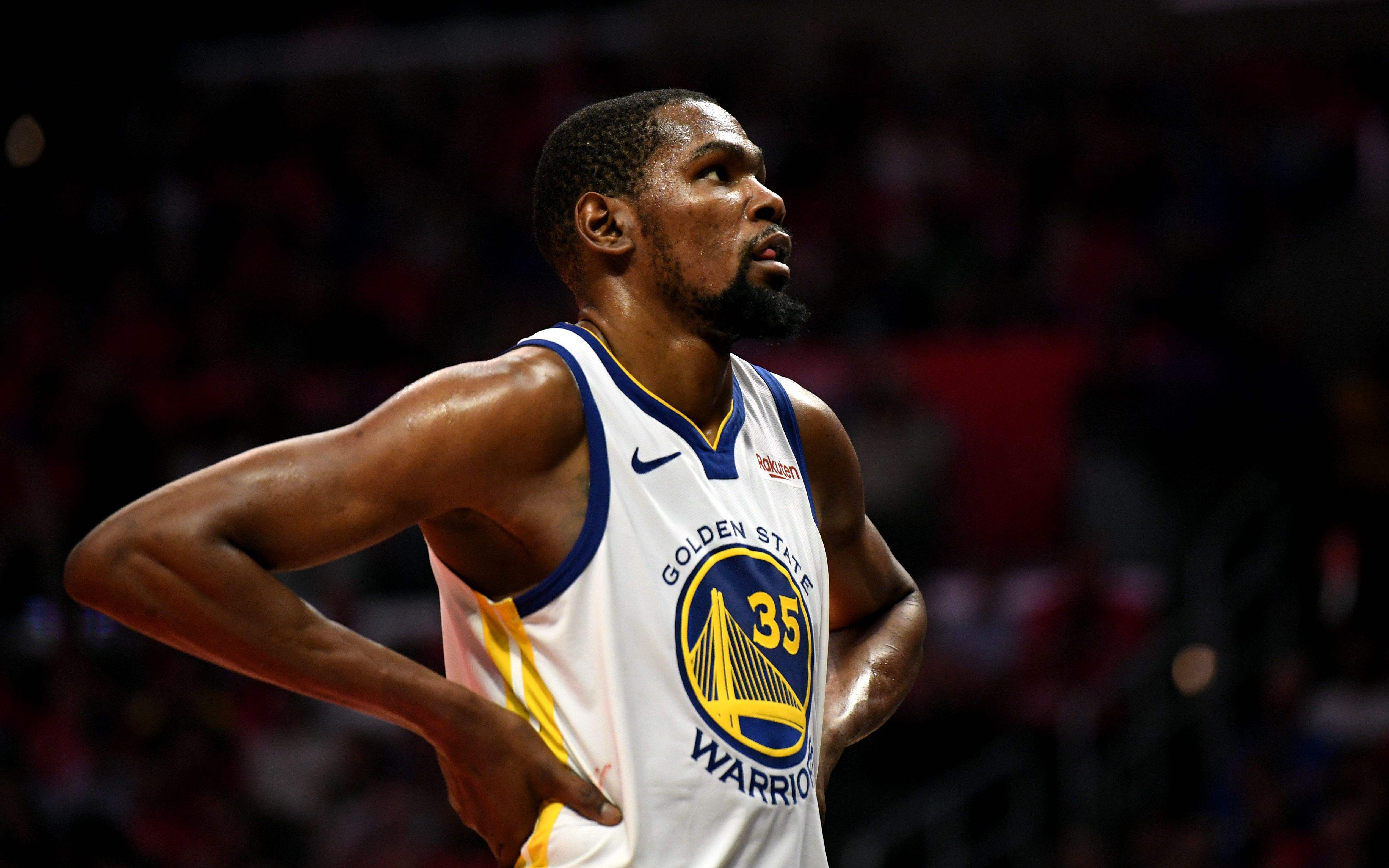 在转会费和 在转会费和