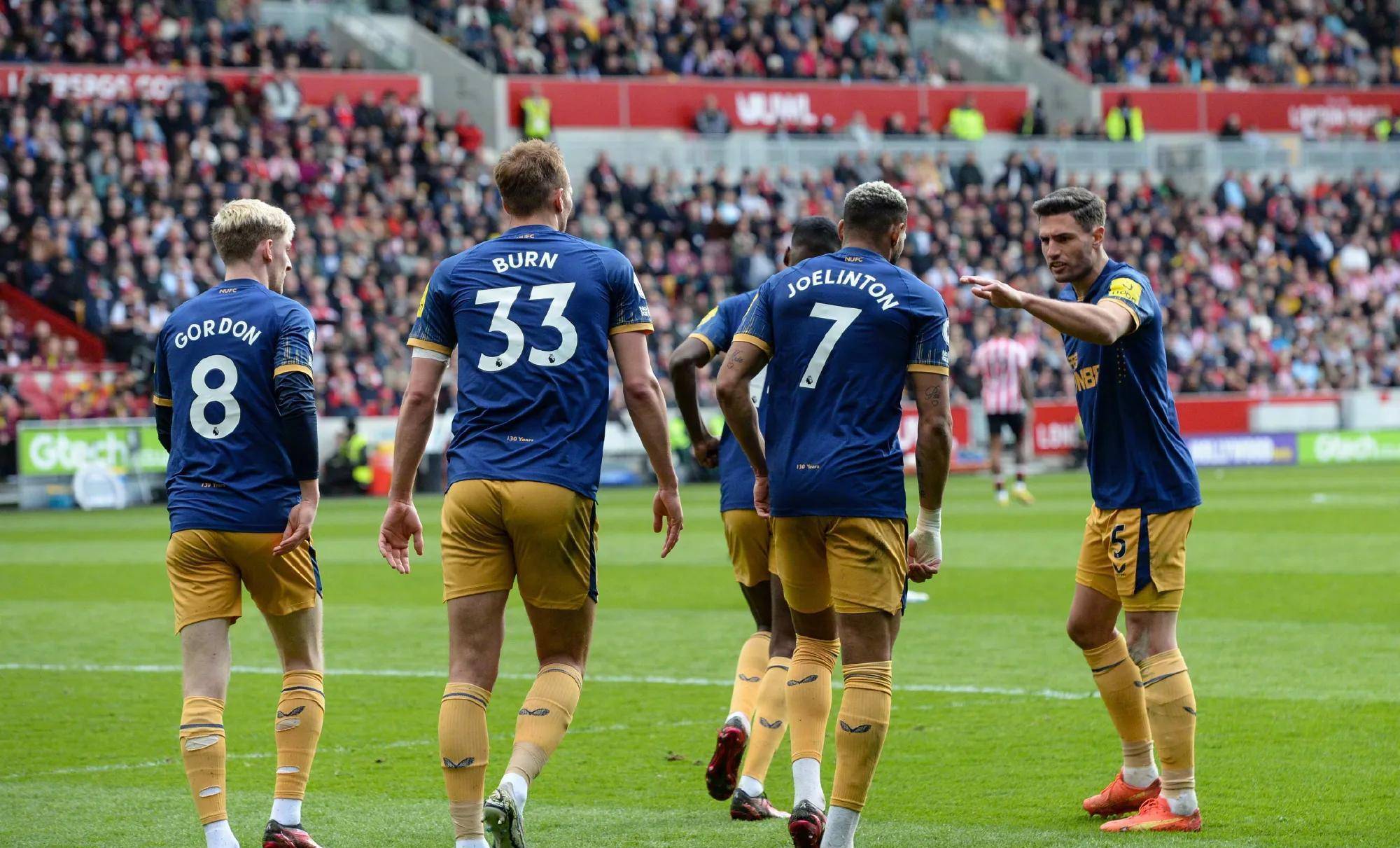 哈德斯菲尔 哈德斯菲尔