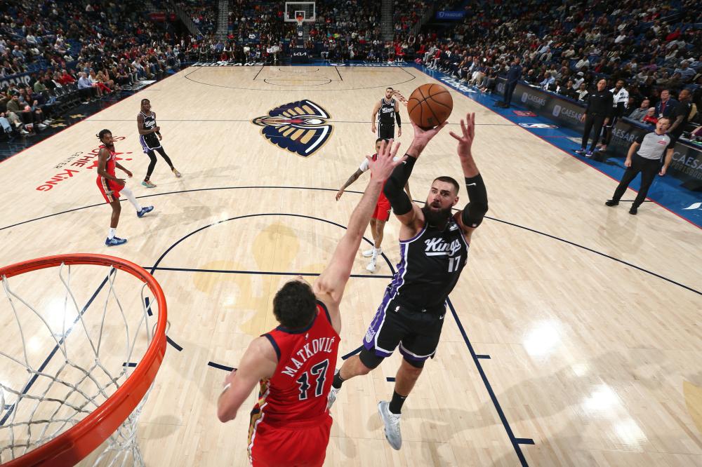 不仅透露出 不仅透露出