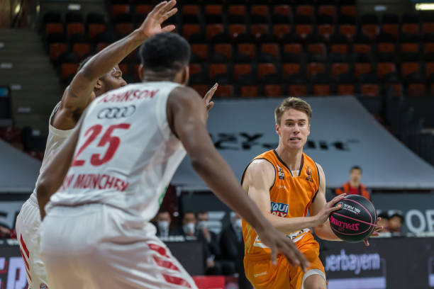 对手的防线 对手的防线