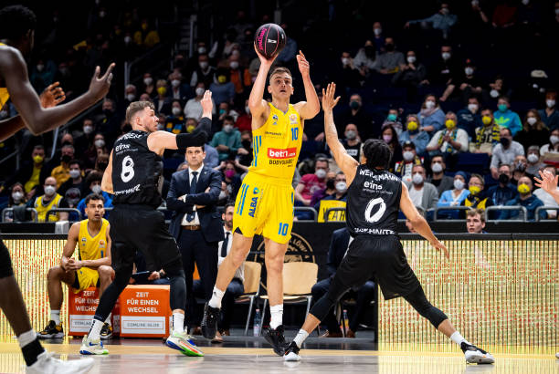 拥有更多传 拥有更多传