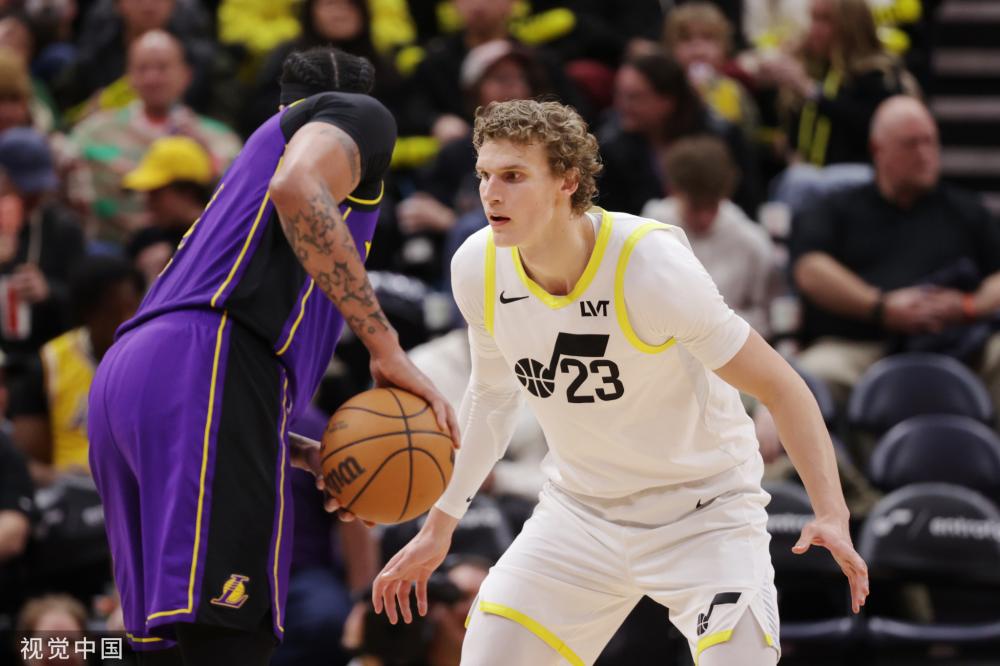 尽管深圳在 尽管深圳在